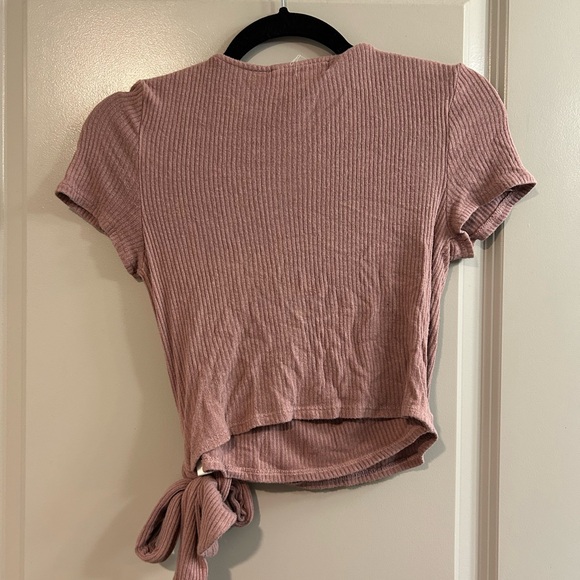 Urban Outfitters Dusty Pink Ribbed Wrap Crop Top - Picture 3 of 3
